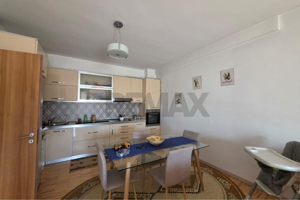 Apartament 2+1 per shitje ne Astir