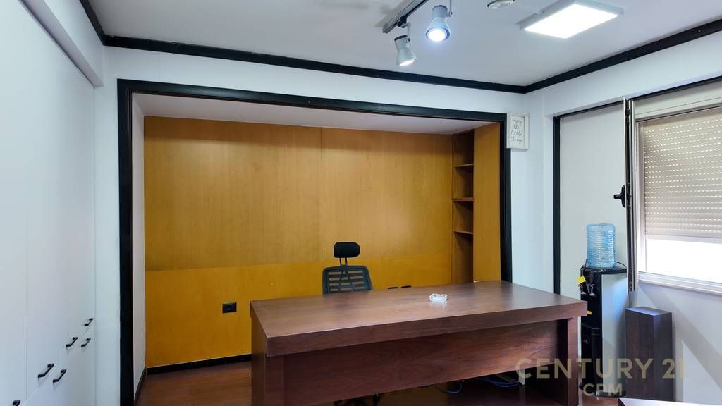 Prestigious Office for Bulk Sale – Ideal for Business or Investment