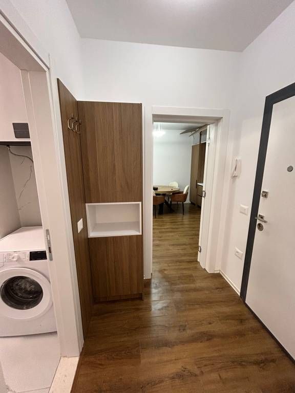 Affitto, Appartamento 1+1, Complesso Ndregjoni, Jordan Misja, Tirana.