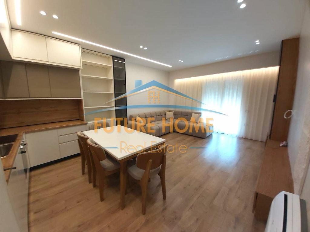 affitto, Appartamento 2+1+2, Via delle Barricate. PRO+70334