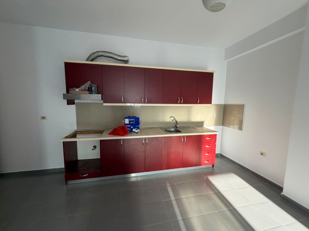We sell 2+1 apartment Yzberisht at Bar Unik