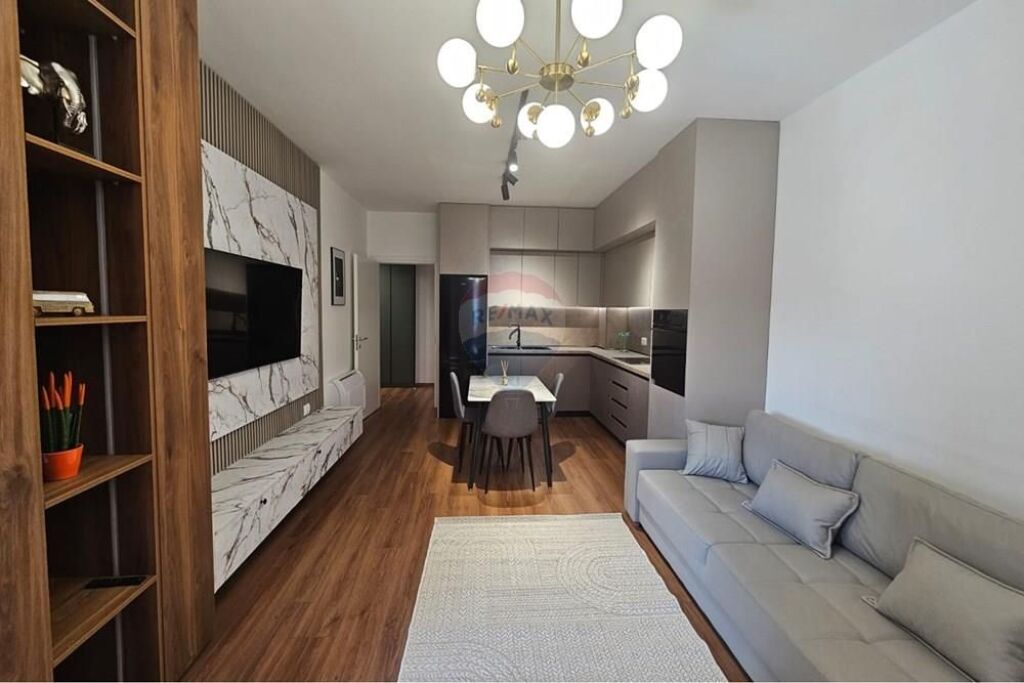 Appartamento 1+1 in affitto in Via Elbasanit!