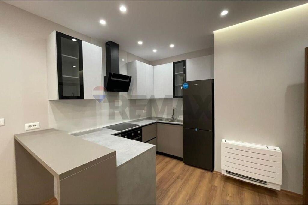 2+1 apartment for rent near Pharmacy 10!