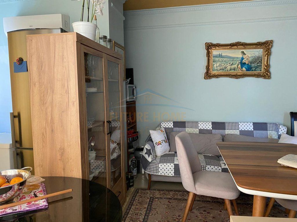 Affitto, Appartamento 3+1+2, Fresku, Tirana