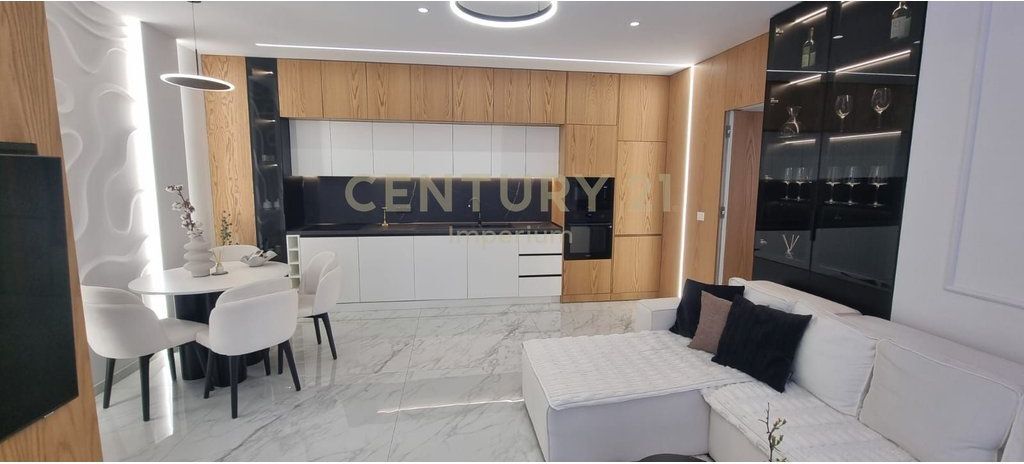 2+1+parking space apartment for rent near Nisharaku Bridge!