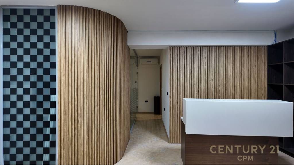Prestigious Office for Bulk Sale – Ideal for Business or Investment