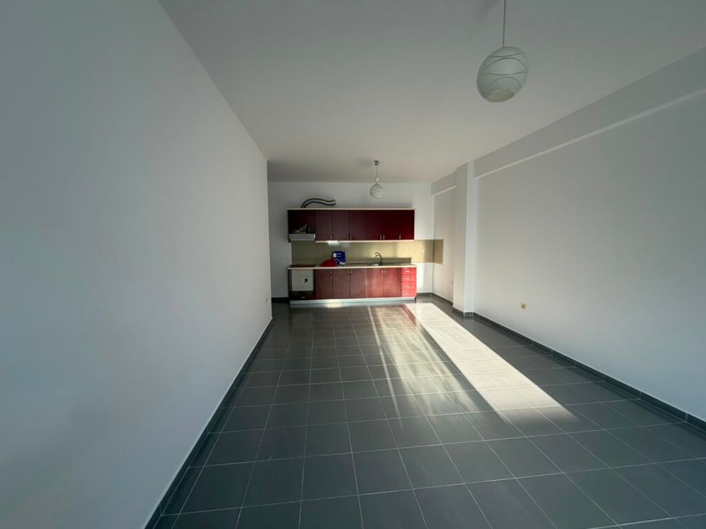 We sell 2+1 apartment Yzberisht at Bar Unik