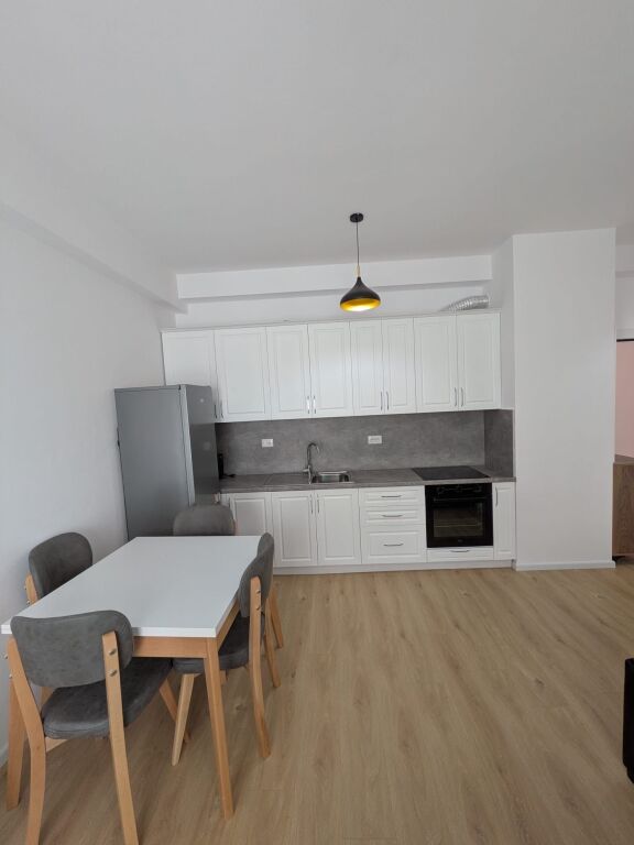 Apartament me qera 1+1 Kompleksi Kadiu