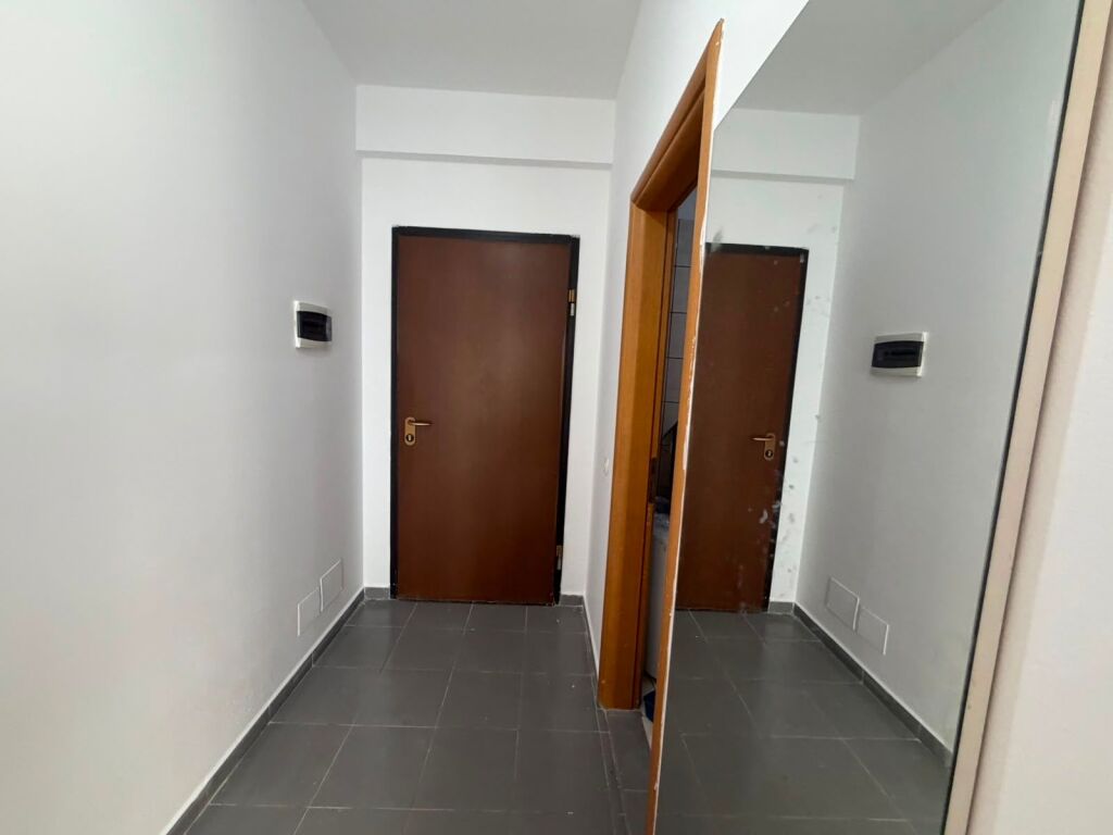 We sell 2+1 apartment Yzberisht at Bar Unik