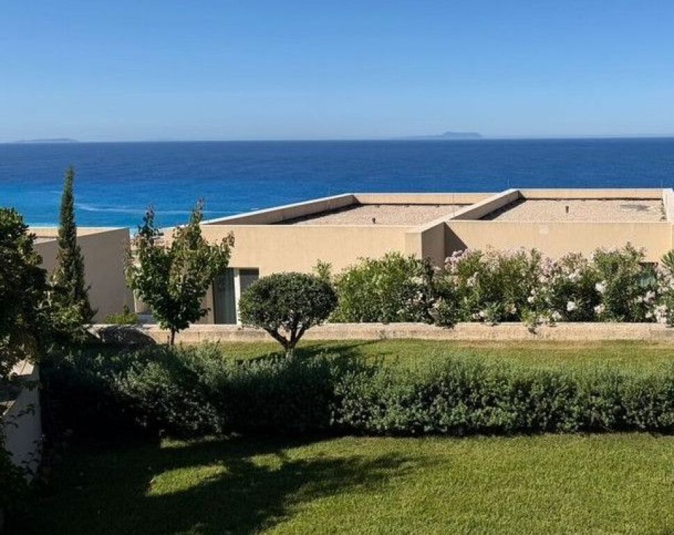 Villa for sale in Green Coast – An exclusive address in the heart of the Albanian Riviera