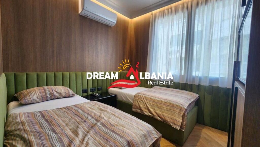 Apartment (2+1) Luxurious for Rent in Myslym Shyr (ID 52215001)