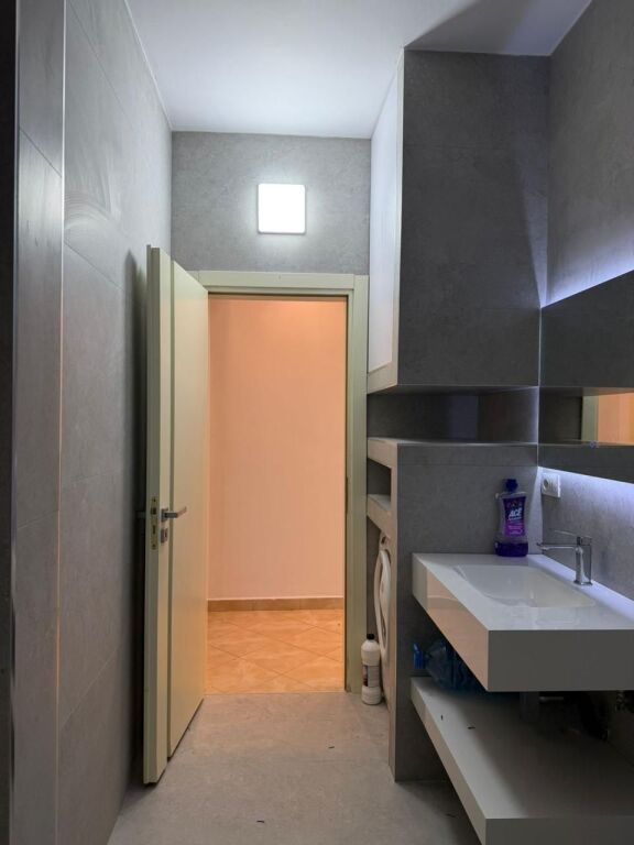 Apartment for long term rebt Vlore