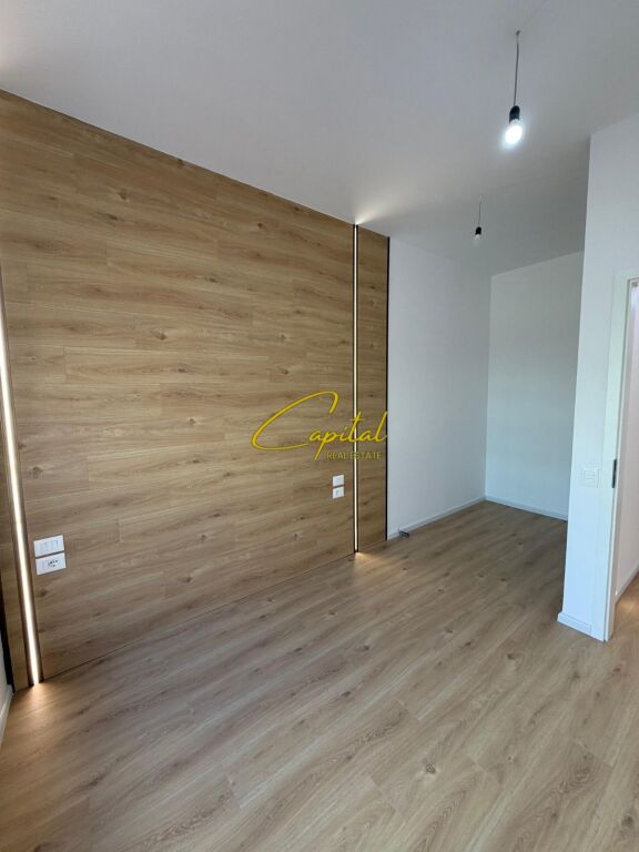 LOCALE COMMERCIALE IN AFFITTO 70 M2 RESIDENZA KADIU 400 EURO