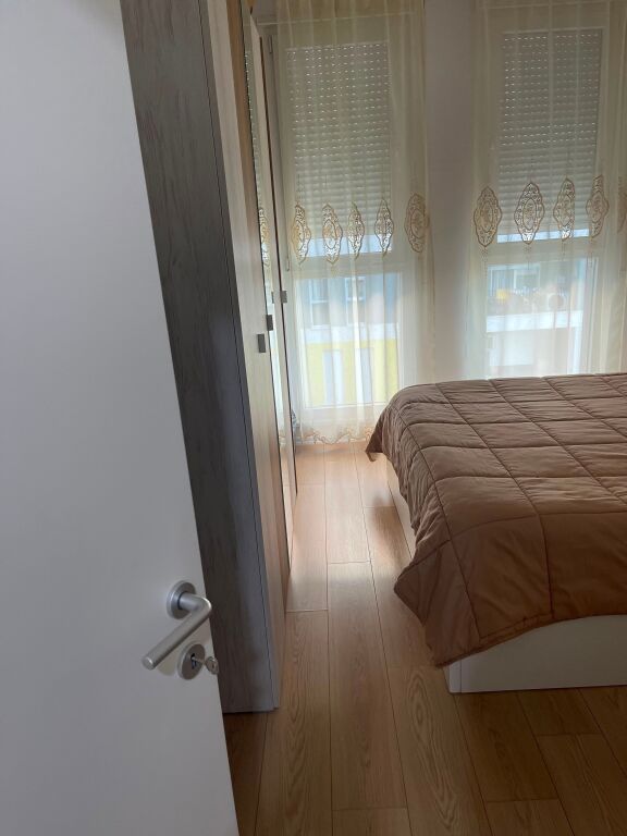 Apartament 1+1 per qera Univers City !