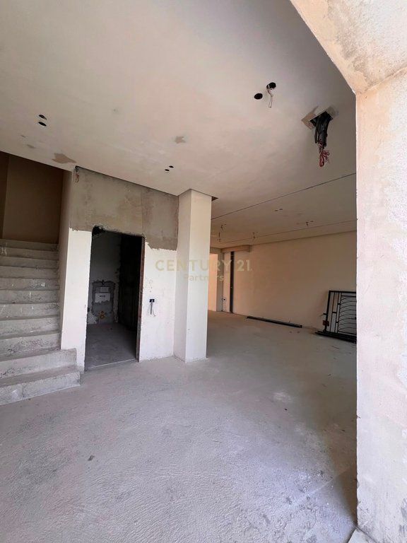 2-STOREY VILLA FOR SALE IN ALEKSANDROS RESIDENCE – WITH PANORAMIC VIEWS OF TIRANA‼️