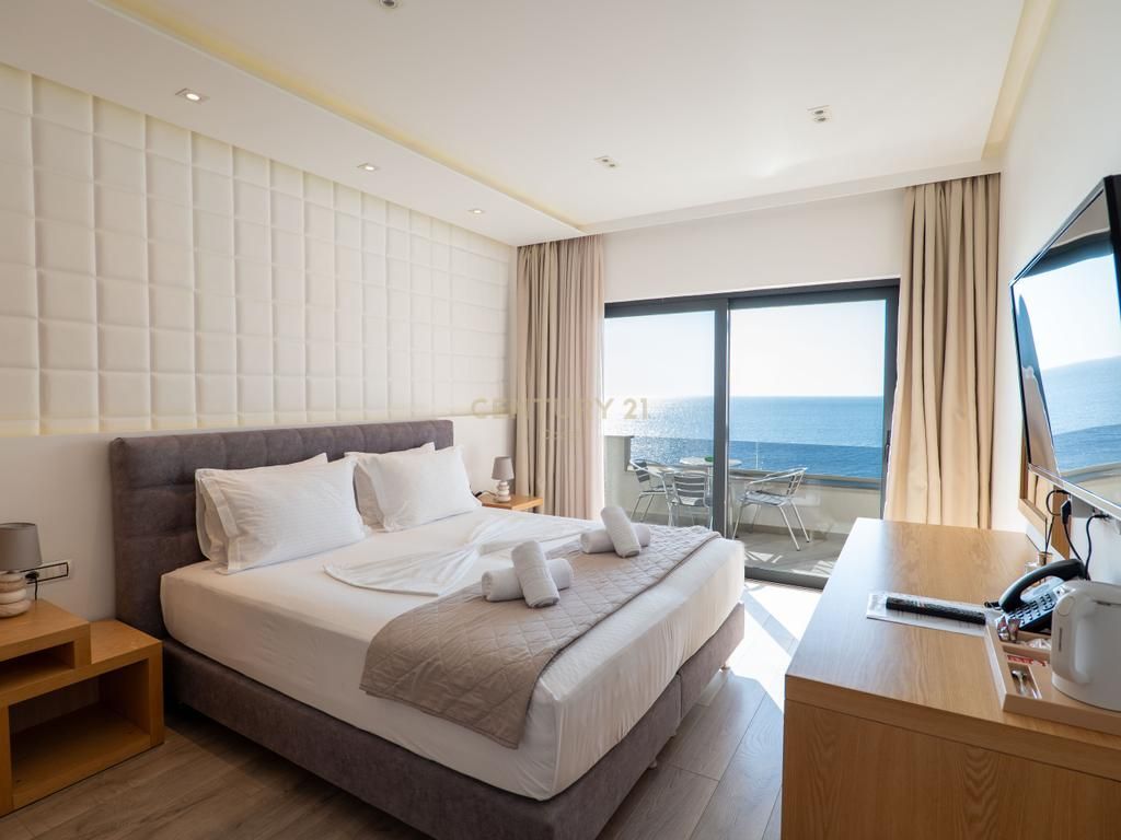 Hotel në shitje në Sarandë – Mundësi unike investimi pranë detit