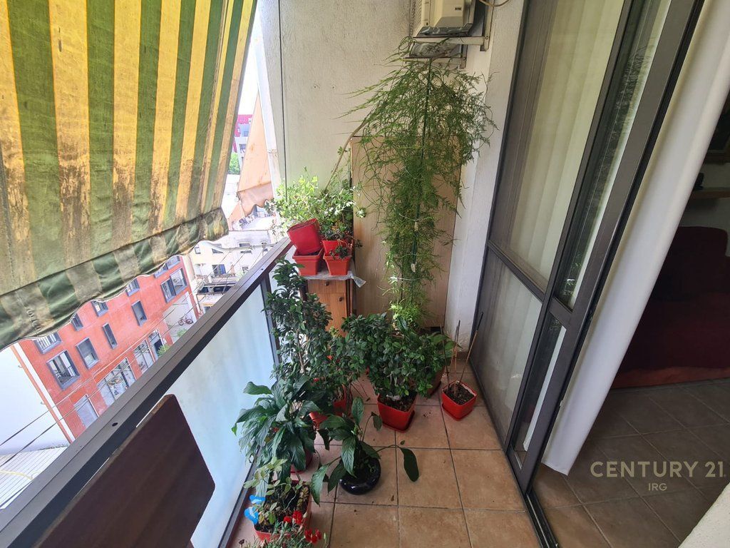 APPARTAMENTO 1+1 IN VIA 5 MAJI!