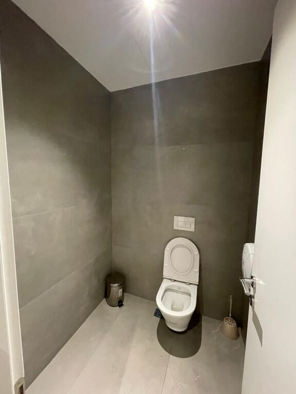 🏢 PREMIUM COMMERCIAL SPACE FOR RENT AT THE DELIJORGJI COMPLEX