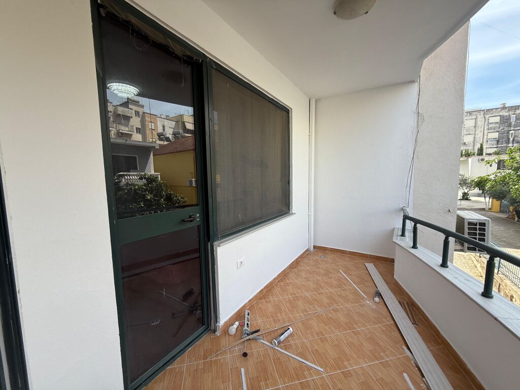 Apartment 1+1 for sale in Golem
