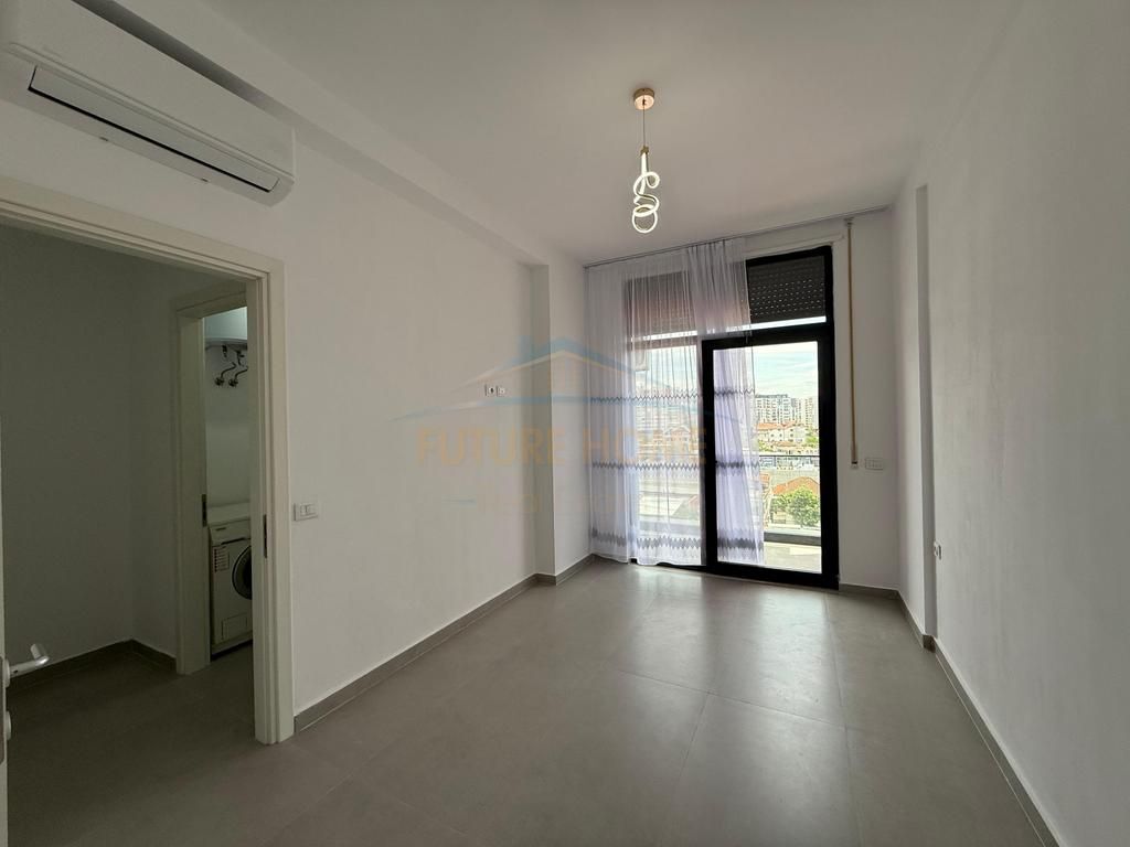 Affitto, Appartamento 1+1, Ex-Dogana, Tirana.