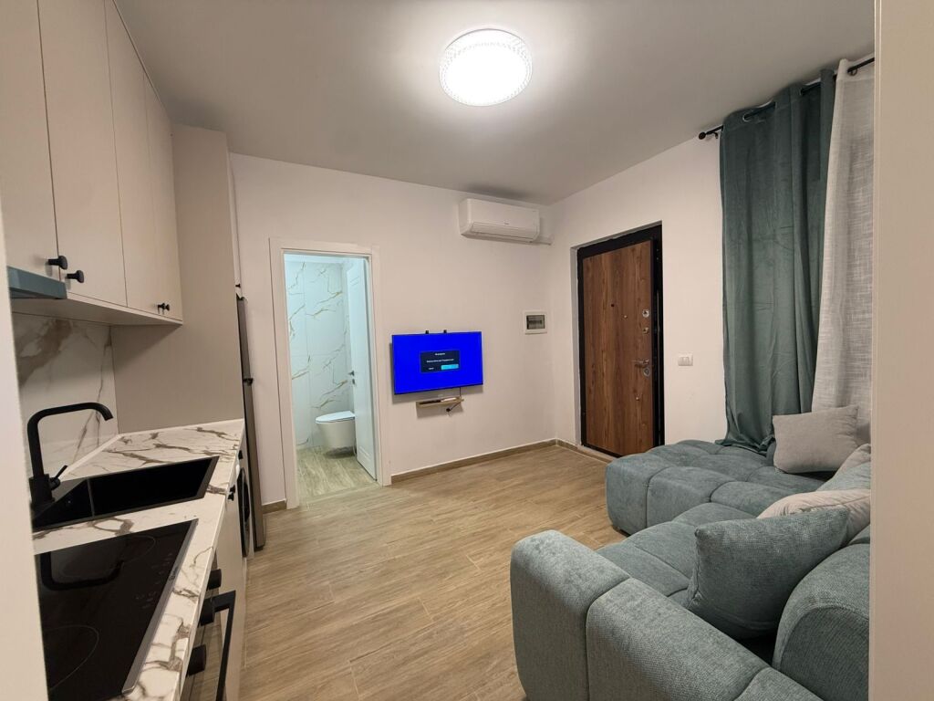 Jepet Me Qera Apartament 1+1