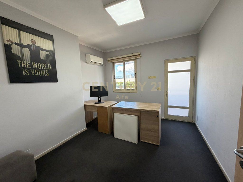 Premium Office 210 m² with Veranda and View of the Artificial Lake of Tirana – 5th Floor