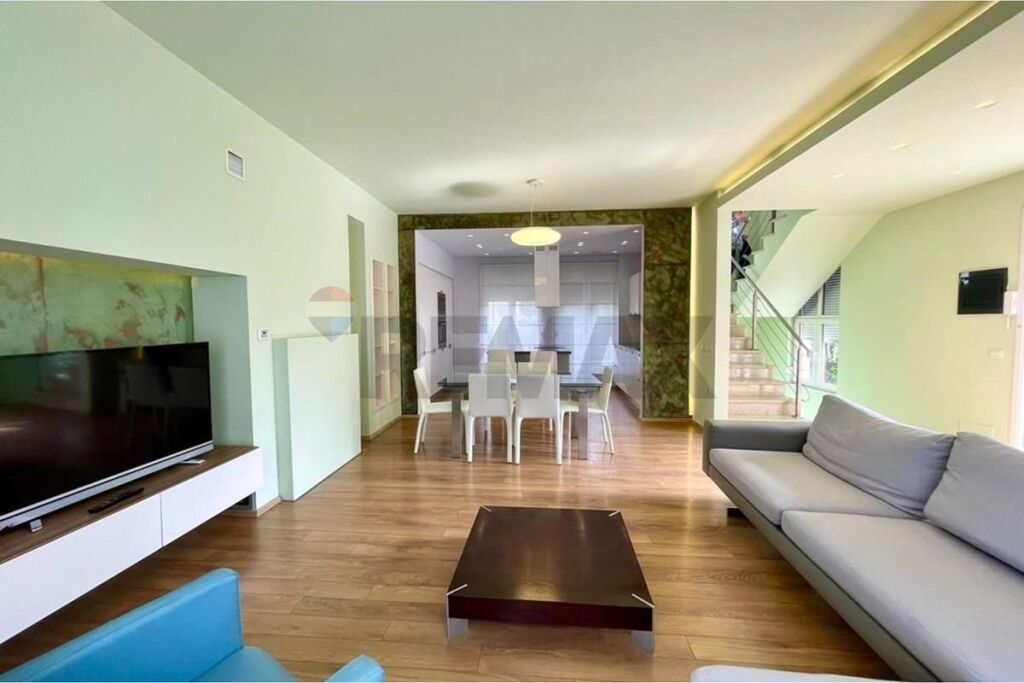 VILLE IN AFFITTO RESIDENZA WHITE HOUSE