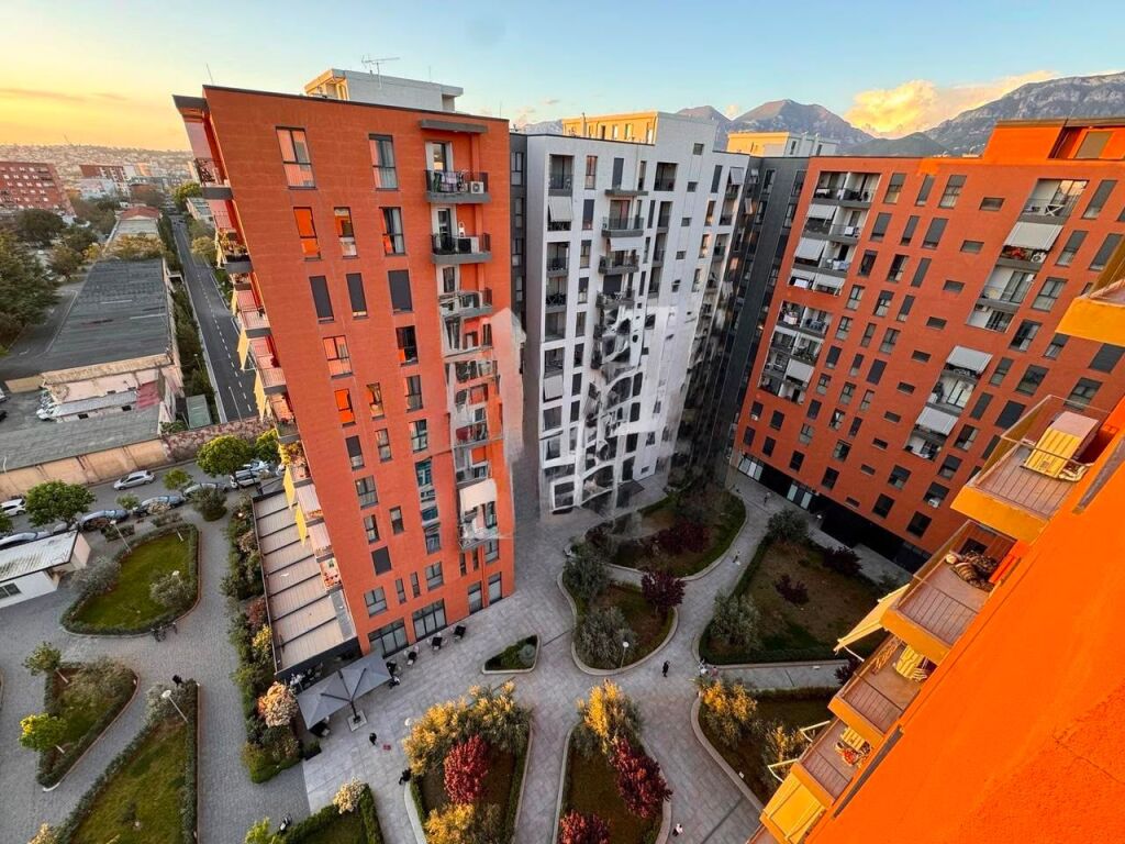 🚗 Posto parcheggio in affitto  📍 Complesso ASL, vicino alla Pediatria💰 7.000 Lek/mese