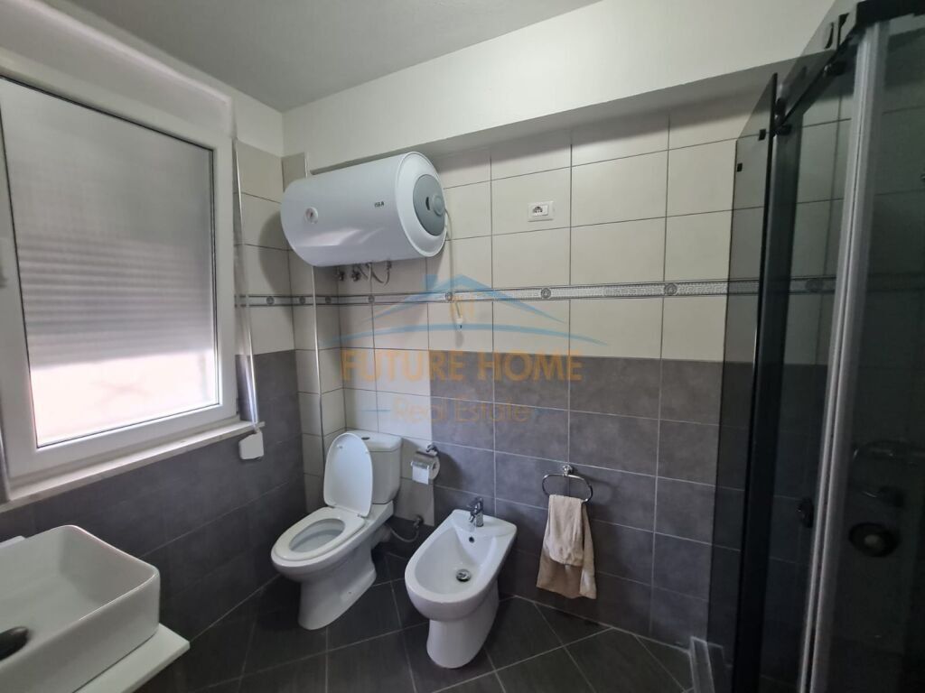 Qera, Apartament 2+1+2, Kopshti Botanik, Tirane