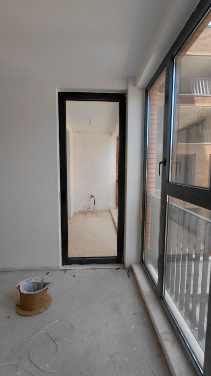 Siri hill apartment 1+1 for sale 2nd floor empty