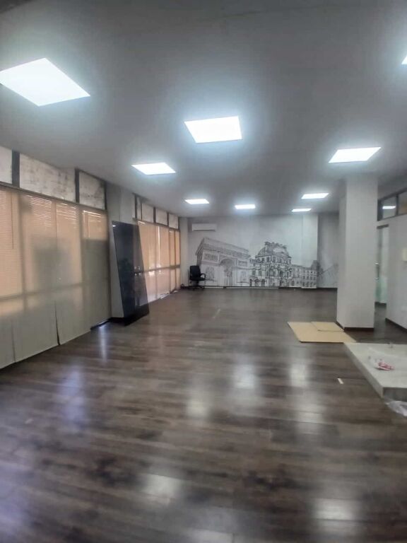 Ufficio in Affitto al Viale Zogu i Pare (ID BZ2990) Tirana