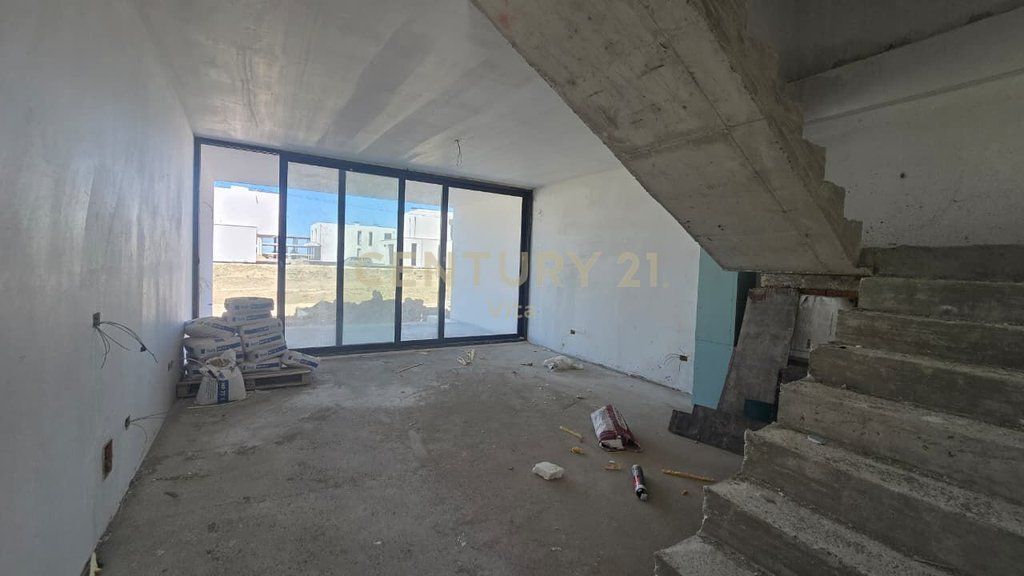 FOR SALE 1+1 WITH YARD IN " PORTO LALZI " HAMALLAJ !