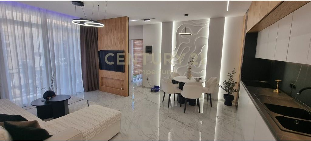 2+1+parking space apartment for rent near Nisharaku Bridge!