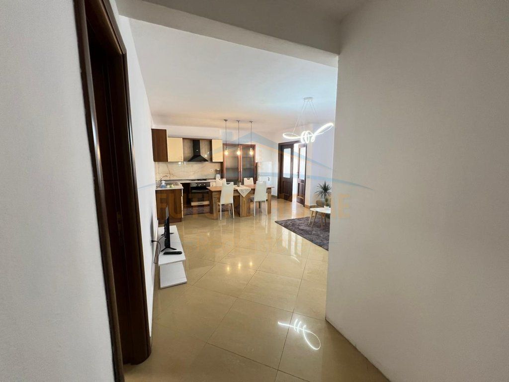 Qera, Apartament 2+1, Rruga Bardhok Biba, Tirane.