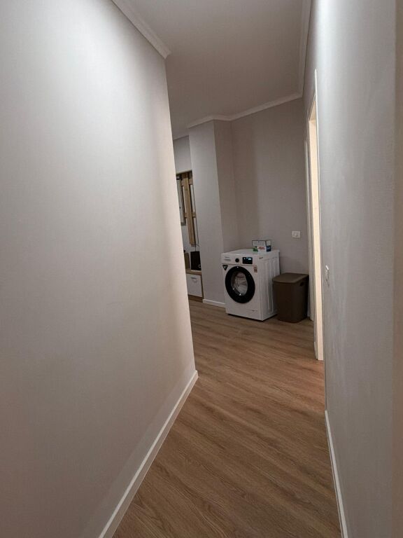 Jepet Me Qera Apartament 2+1+1 Ballkon