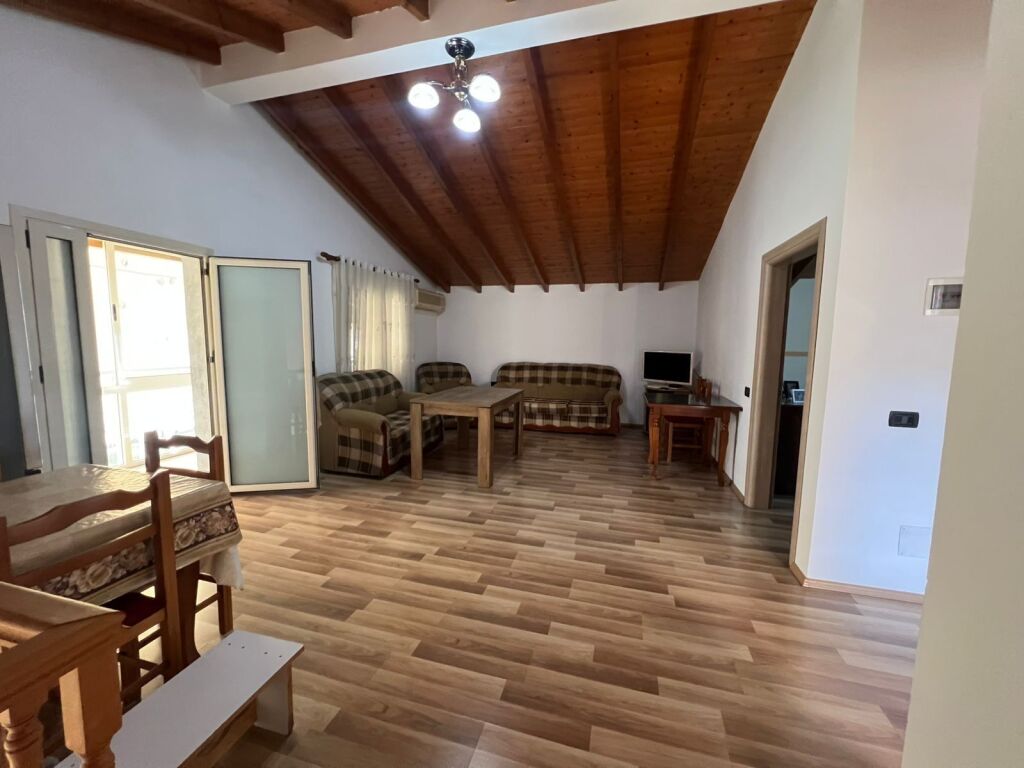 Private house for rent