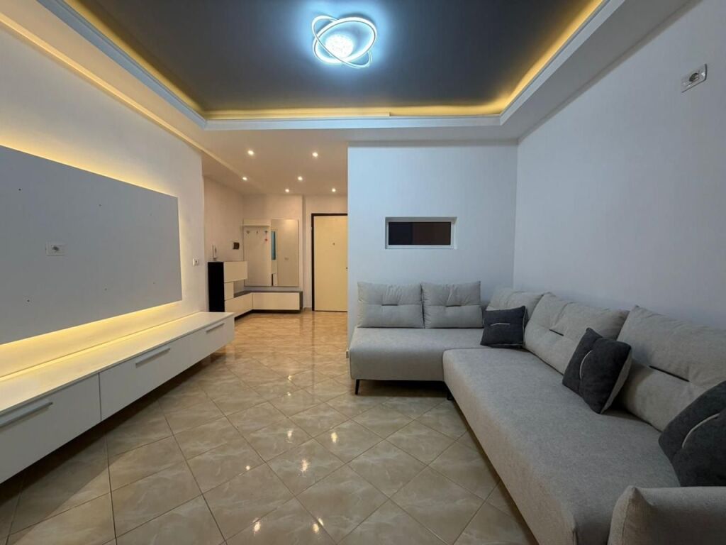 Apartment for long term rebt Vlore
