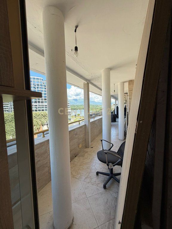 Premium Office 210 m² with Veranda and View of the Artificial Lake of Tirana – 5th Floor