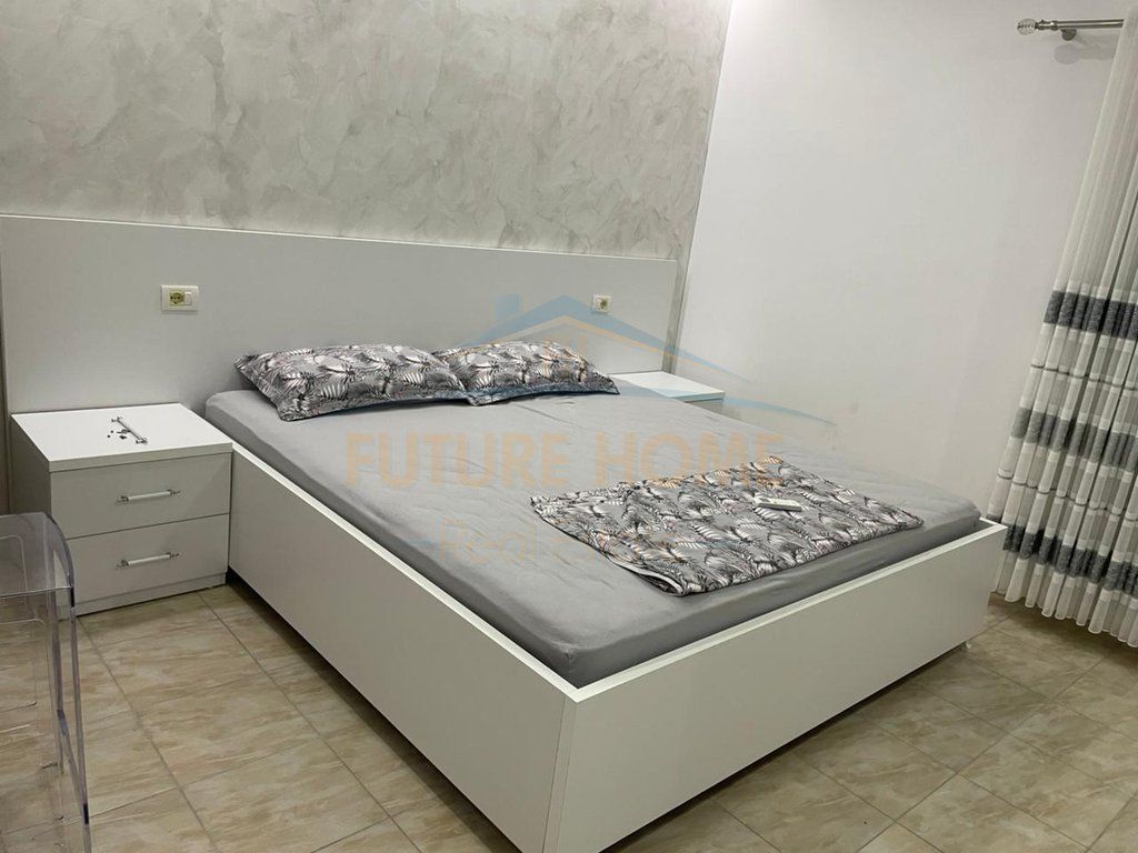 Qera, Apartament 2+1, Mali Robit.Golem