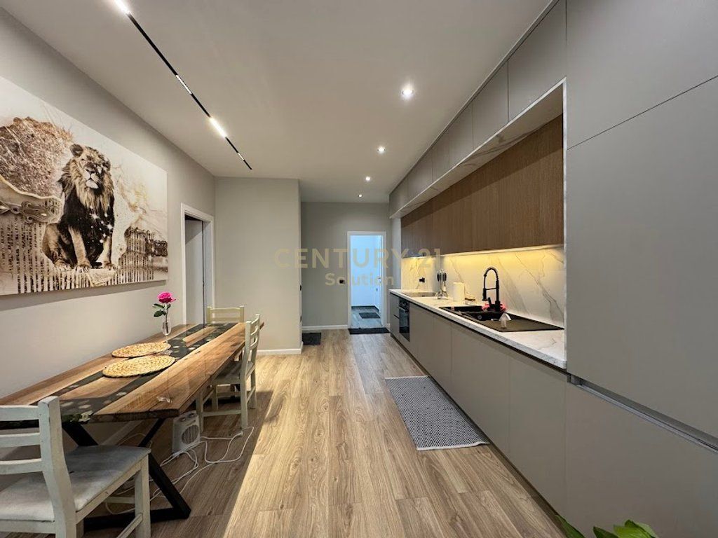 🏡 Appartamento 2+1 in vendita vicino a Eleonora!