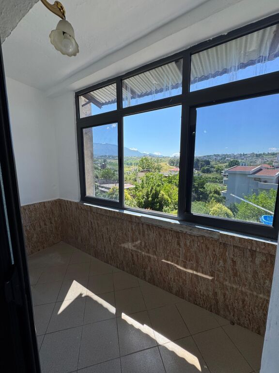 Shitet,Apartament 1+1, Ali Demi