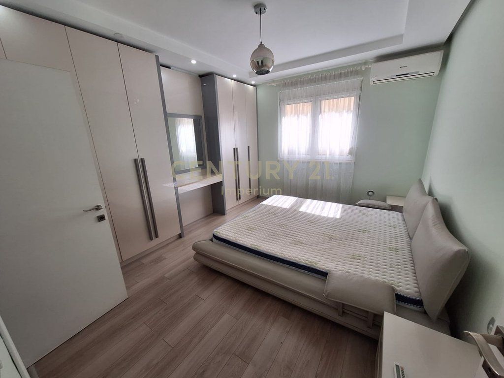 Apartment 3+1+2 + parking space for rent in Bllok!