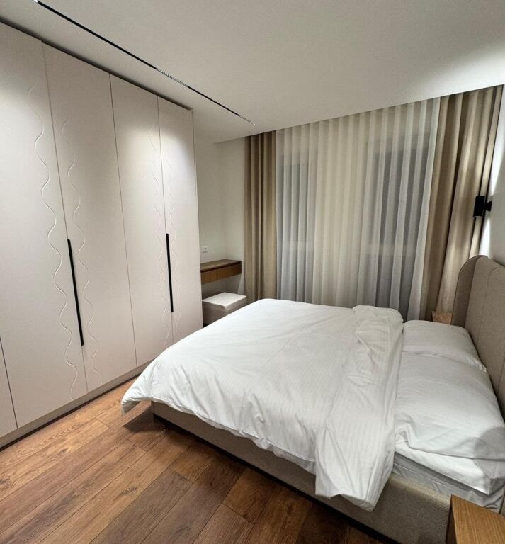 📌Jepet me Qira Apartament 2+1 + 🅿️ – Xhamllik