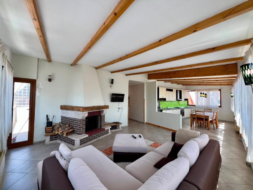 Qira, Apartament 2+1 "Rr.Siri Kodra" - Tiranë