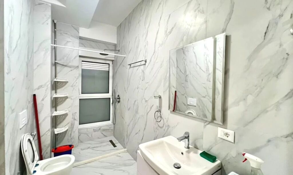 Apartament 2+1 me qira