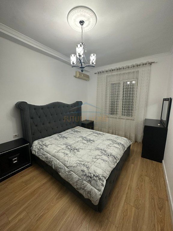 Qira, Apartament 2+1, Pallatet Shallvare, Tiranë