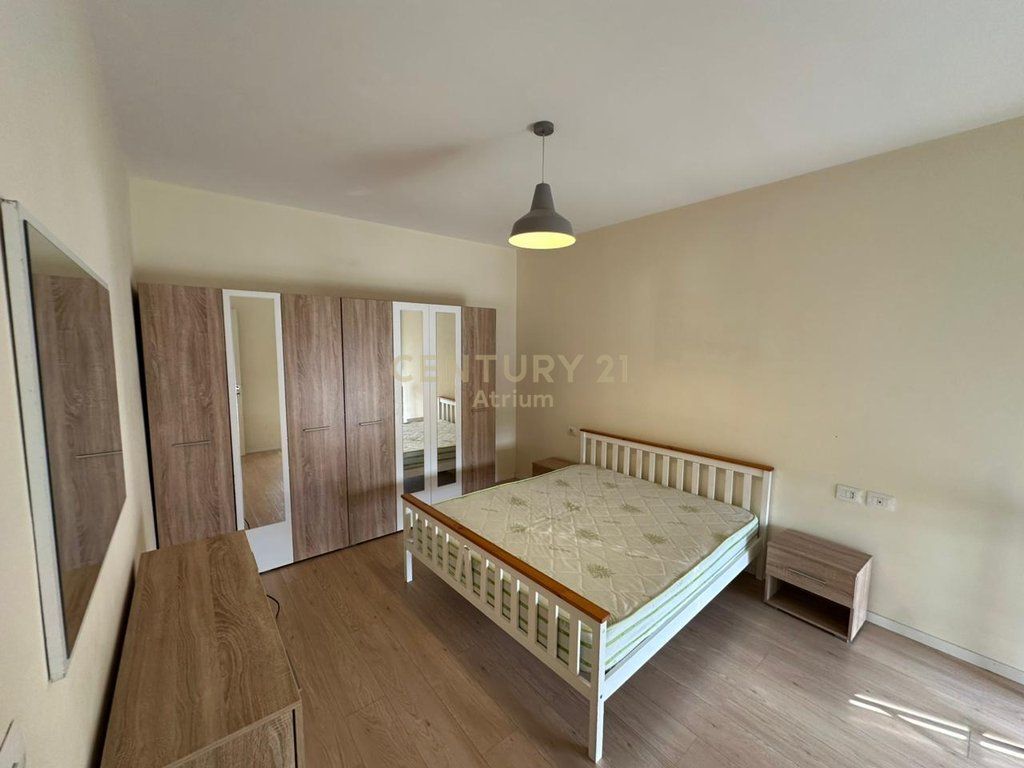 JEPET ME QIRA APARTAMENT 2 + 1 PRANE MATERNITETIT TE RI