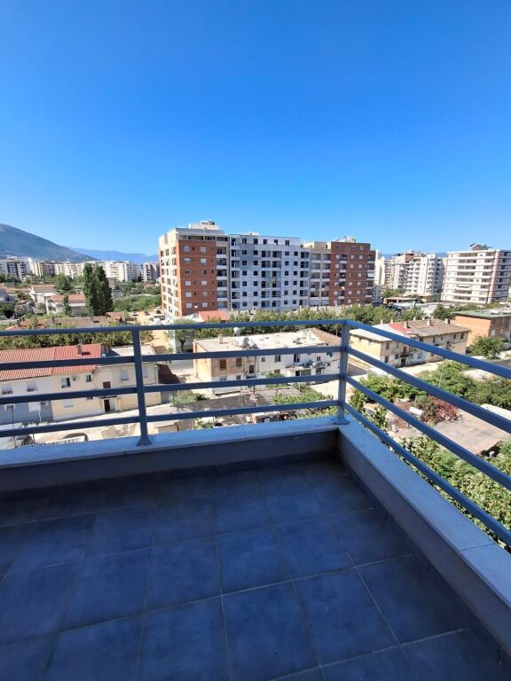 📍🏡APARTAMENT 2+1 ME QIRA NË VLORË – SALVADORE
