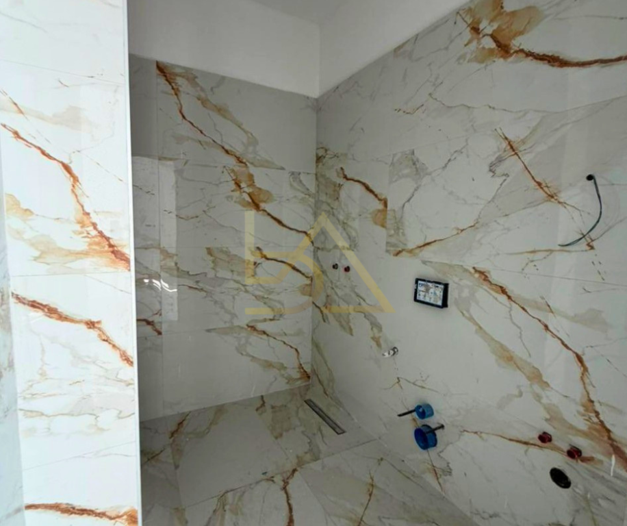 Vendesi appartamento 3+1+2 con deposito – Splendor Residence, Porcelan, Tirana