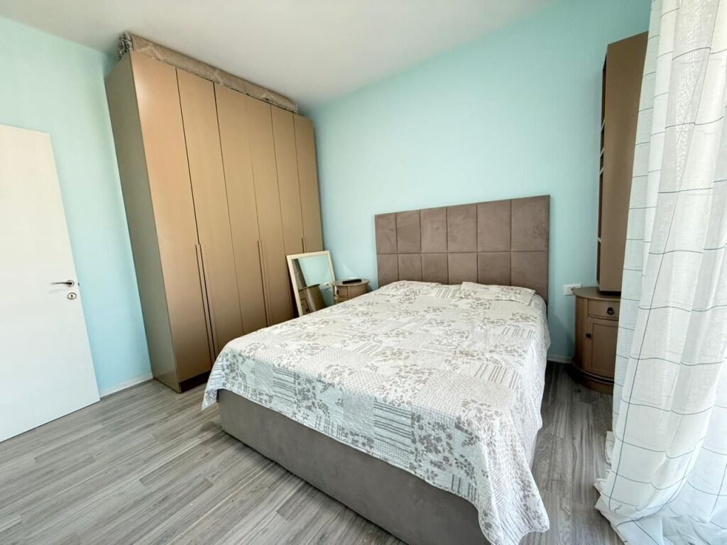 Apartment me qera 2+1 tek Selvia (ID B2201958) Tirane